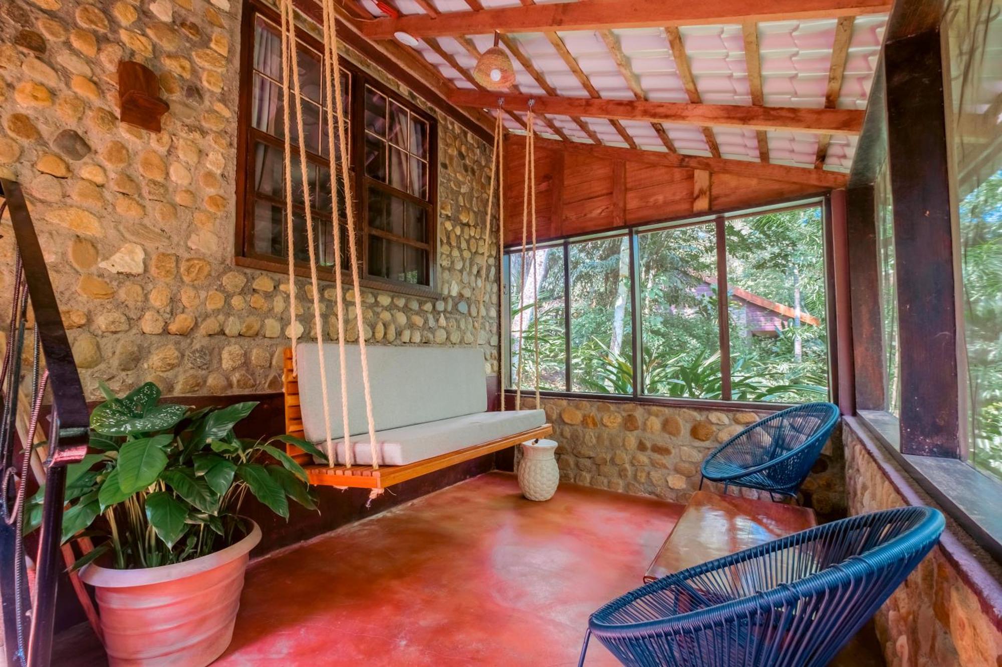 Sweet Songs Jungle Lodge San Ignacio Exterior foto